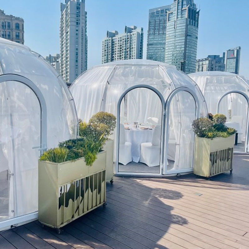 Ξενοδοχείο πολυτελείας Dome Igloo Τέντα House Resort Ανερόστερη εξωτερική σκηνή κατασκήνωσης